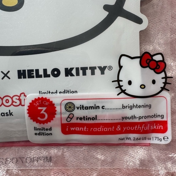 🌞Hello Kitty Beauty Set - Picture 4 of 5